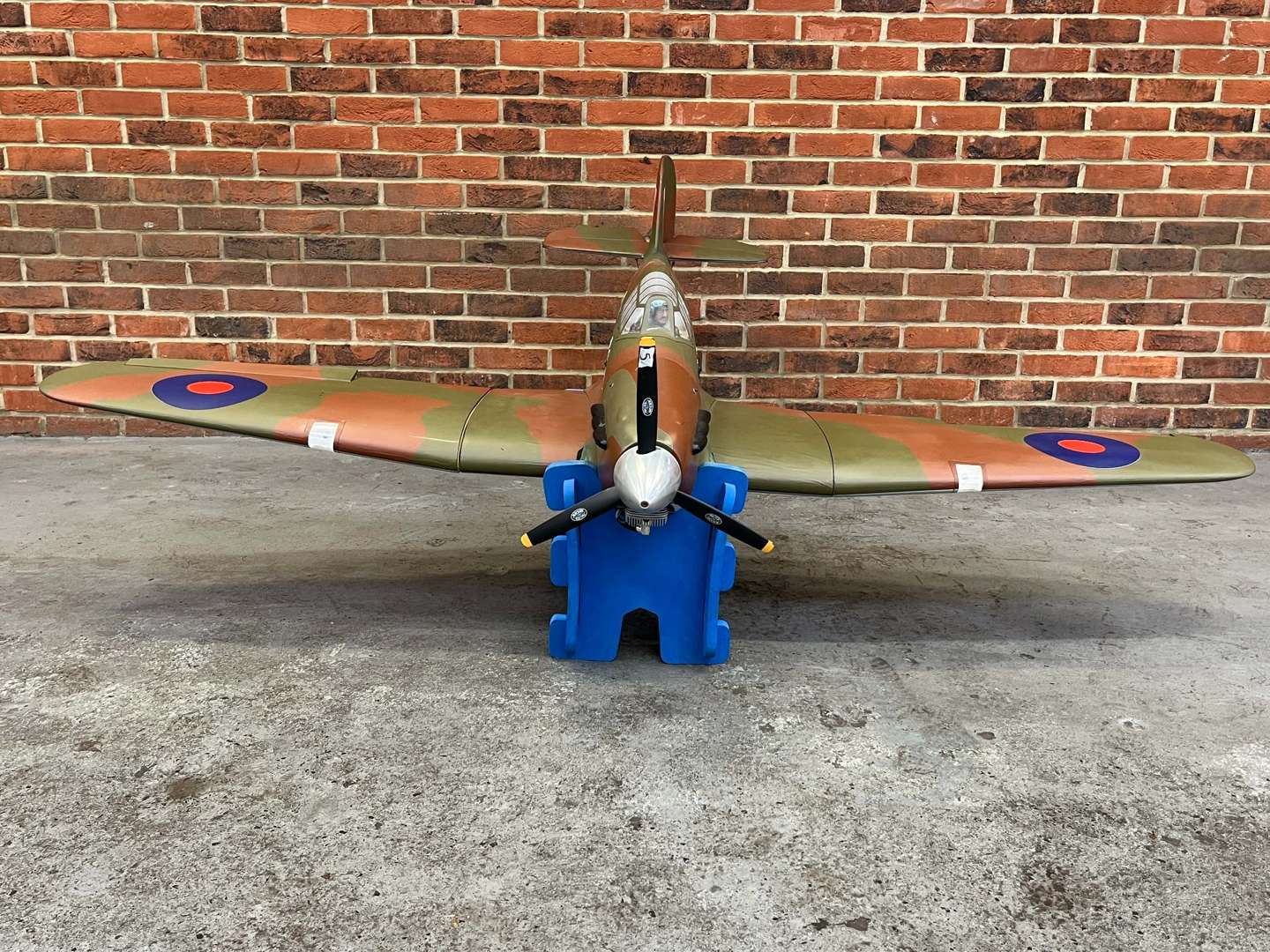 <p>Hawker Hurricane Remote Controlled Aeroplane&nbsp;</p>