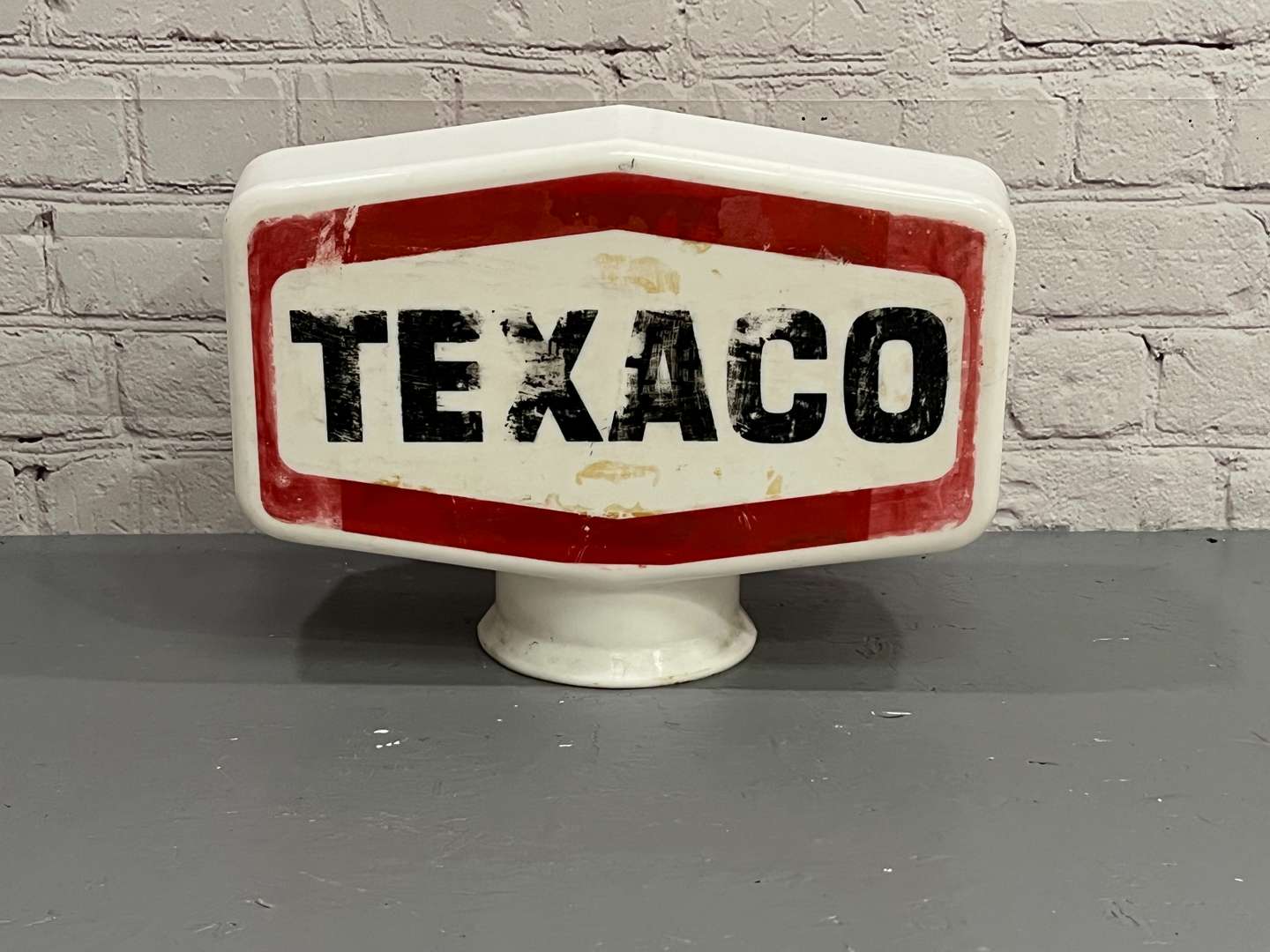 <p>Texaco Original Plastic Petrol Globe&nbsp;</p>