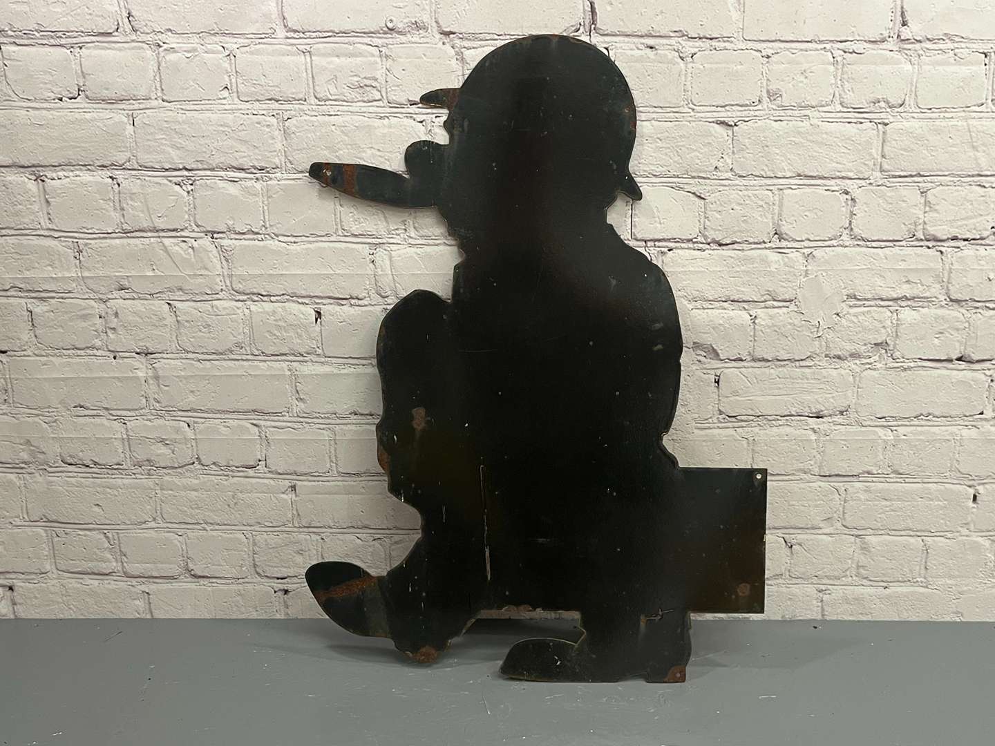 <p>Dependable Used Car Salesman Enamel Sign</p>