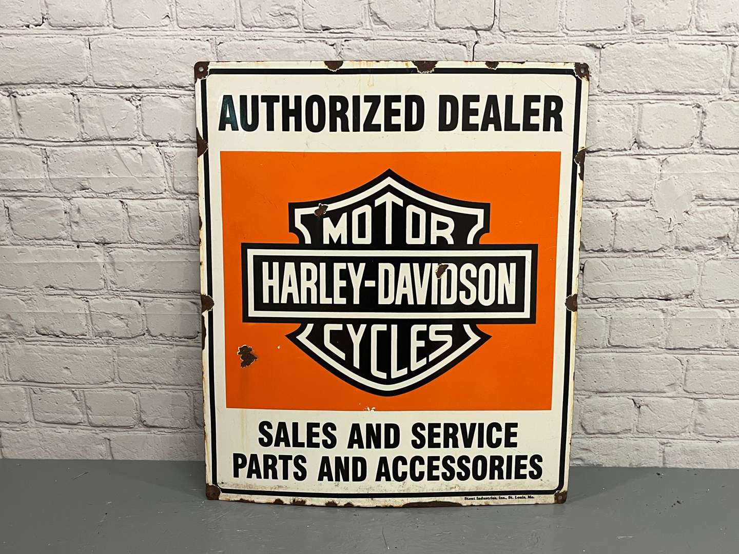 <p>Harley-Davidson Motorcycle's Authorized Dealer Enamel Sign&nbsp;</p>