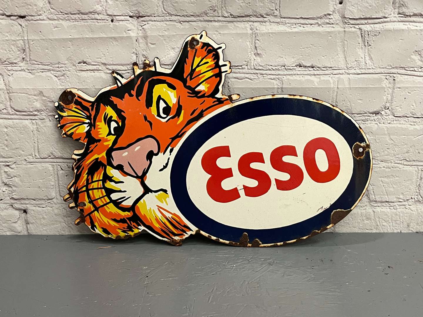 <p>Esso Tiger Enamel Sign</p>