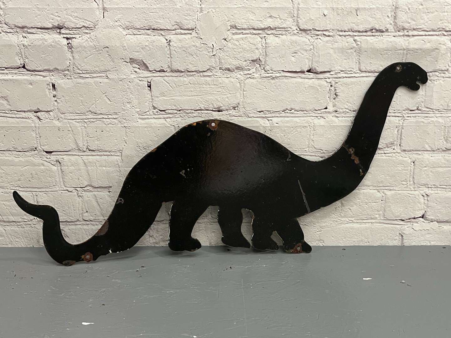 <p>Sinclair Dinosaur Enamel Sign</p>