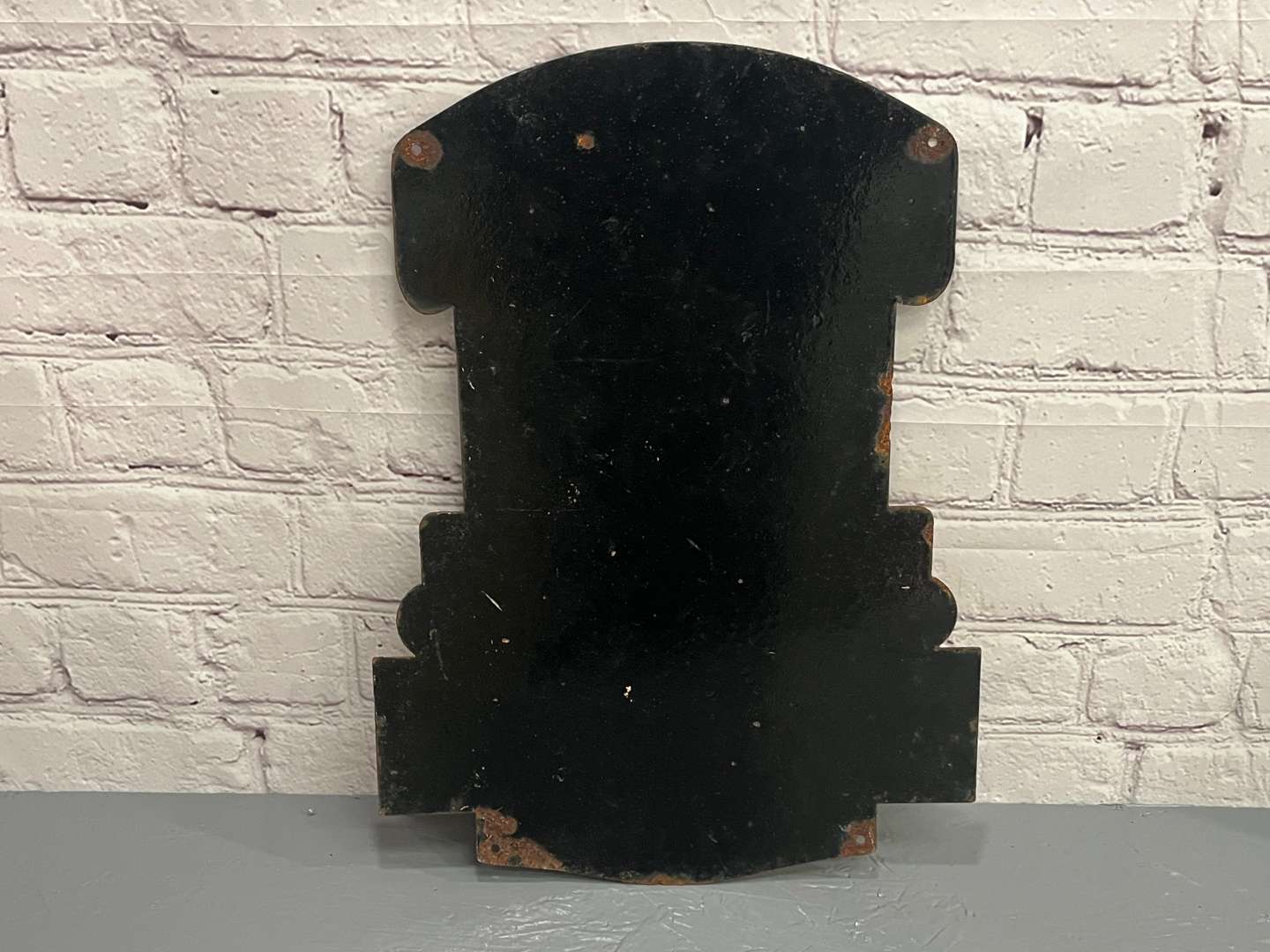 <p>Morris Trucks Radiator Enamel Sign</p>