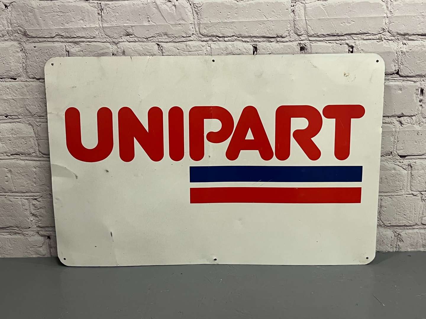 <p>Unipart Aluminium Sign</p>
