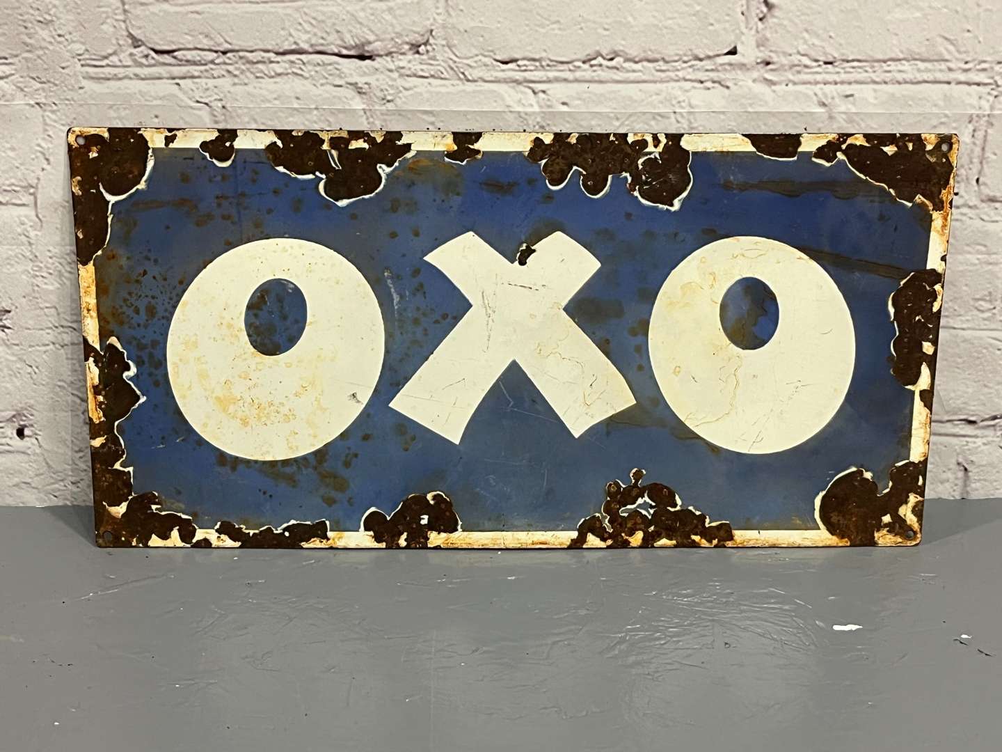 <p>OXO Enamel Sign</p>