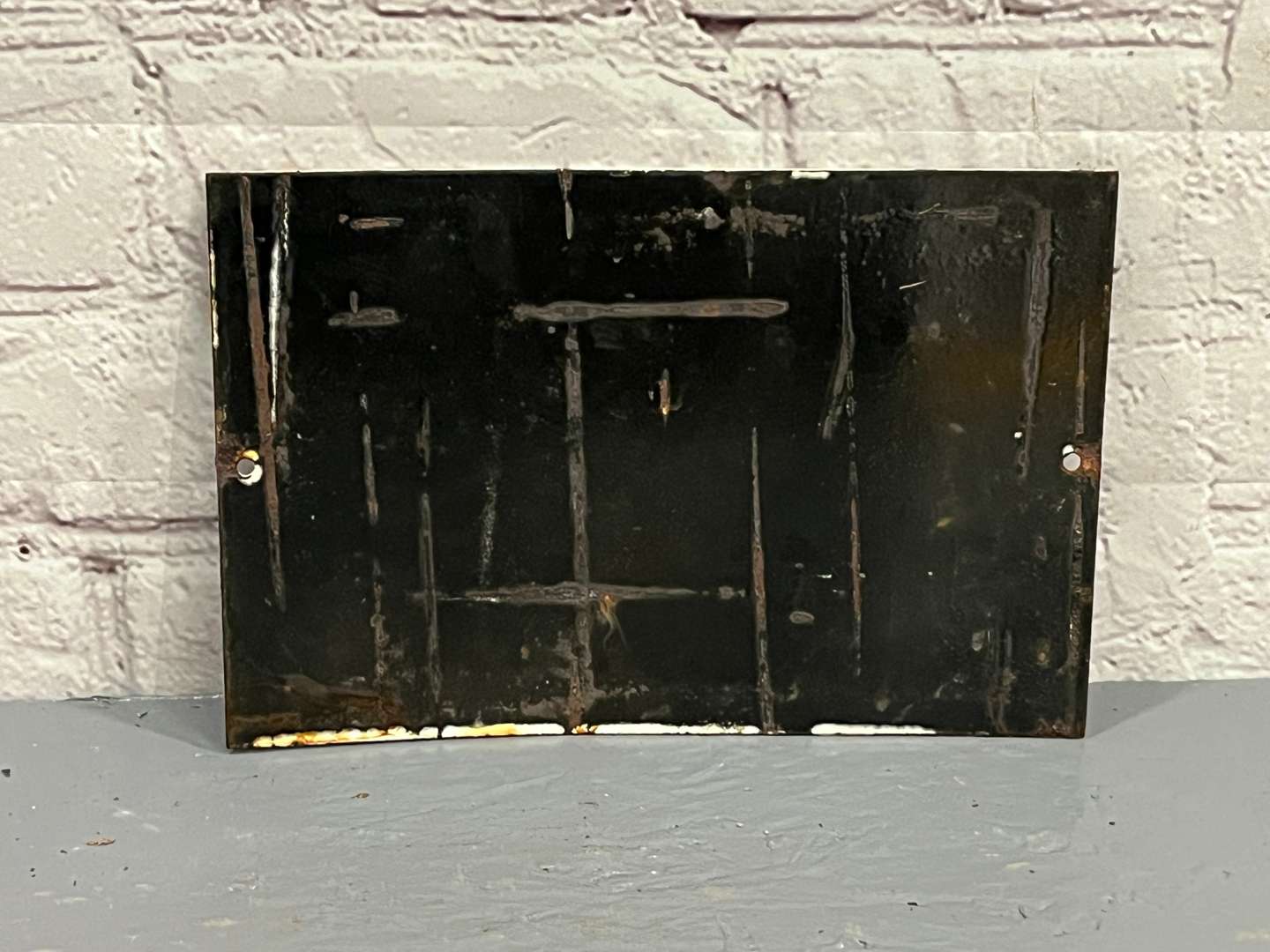 <p>Power Lube Motor Oil Enamel Sign</p>