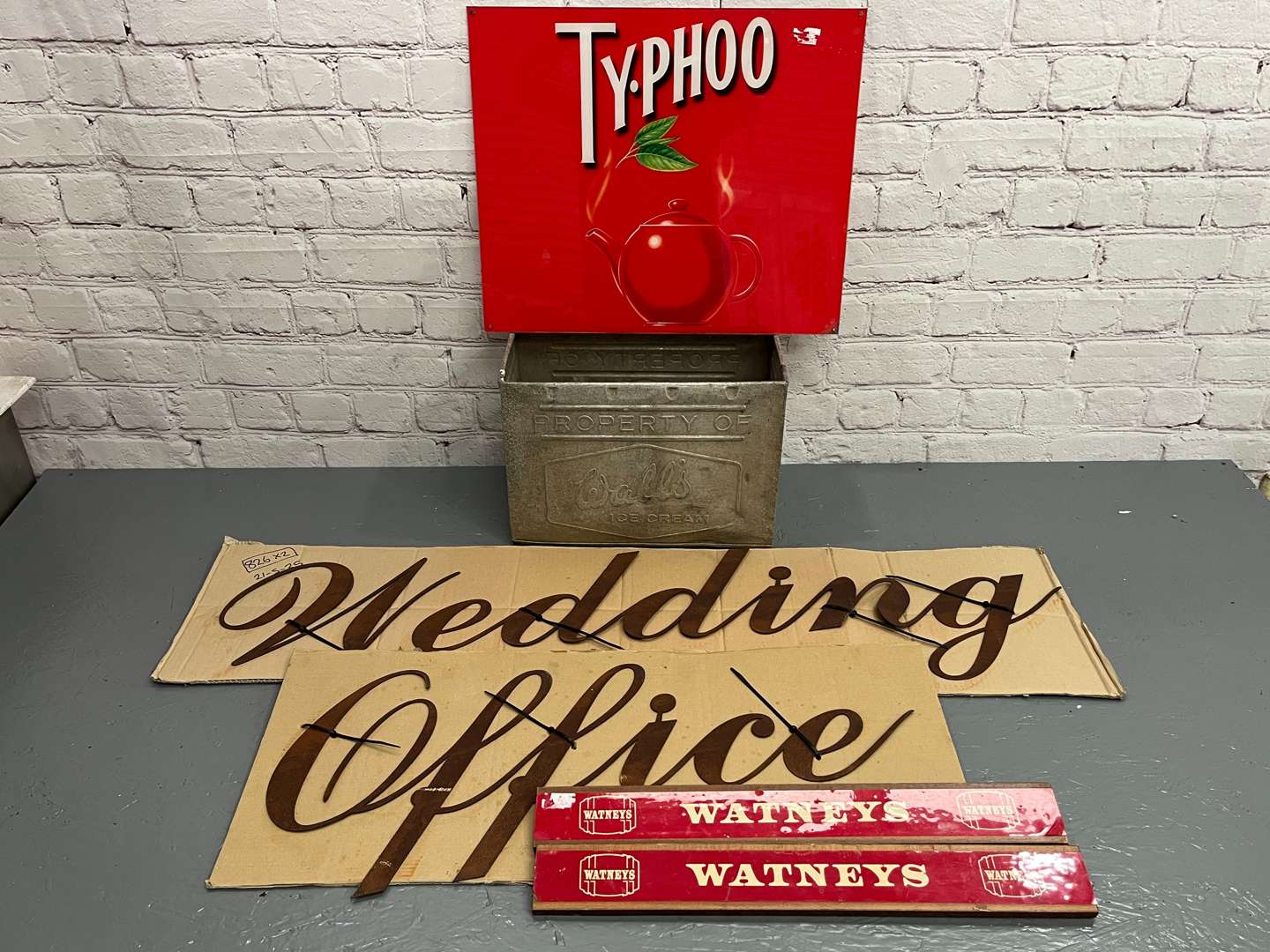 <p>Mixed Lot of Signs Walls Ice Cream Can Etc</p>