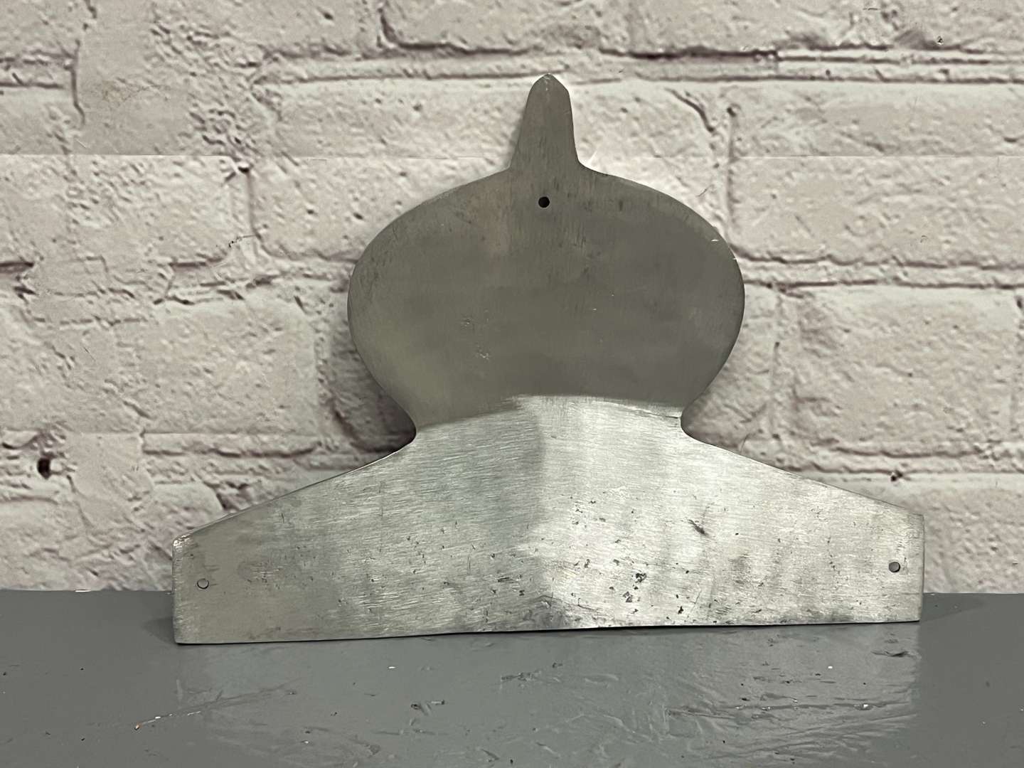 <p>RAC Approved Garage Cast Aluminium Sign</p>