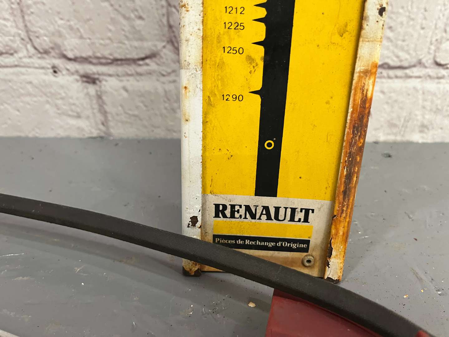 <p>Two Fan Belt Gauges&nbsp;</p>