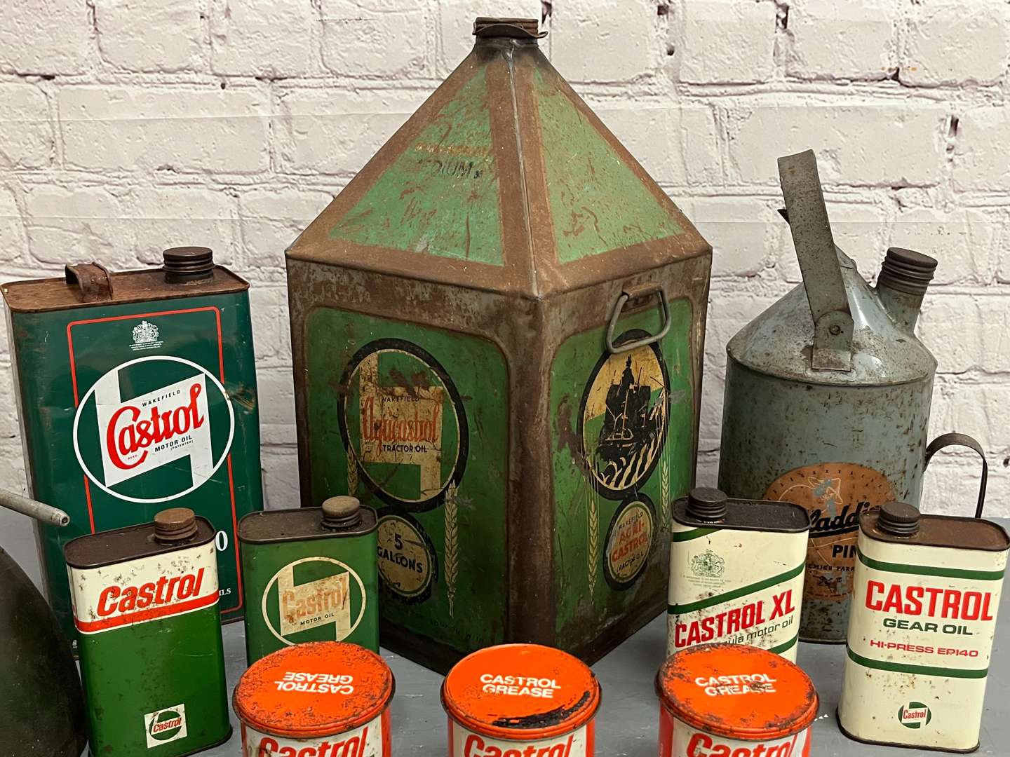 <p>Quantity of Castrol Oil Cans Etc</p>