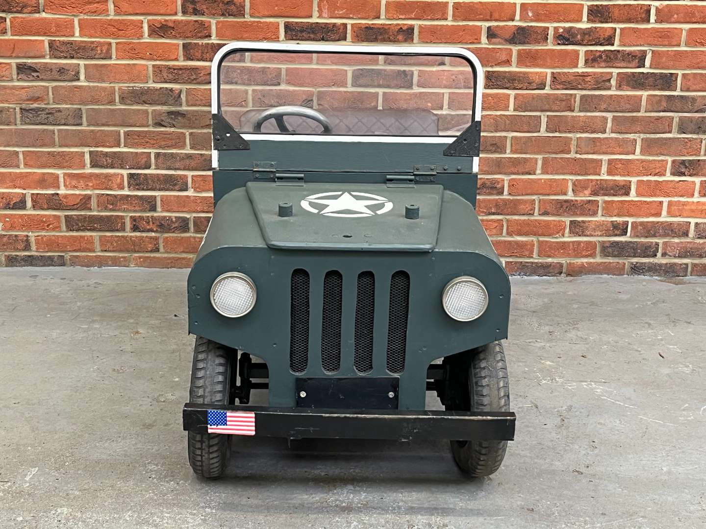 <p>Toylander 12V Willys Childs Jeep</p>