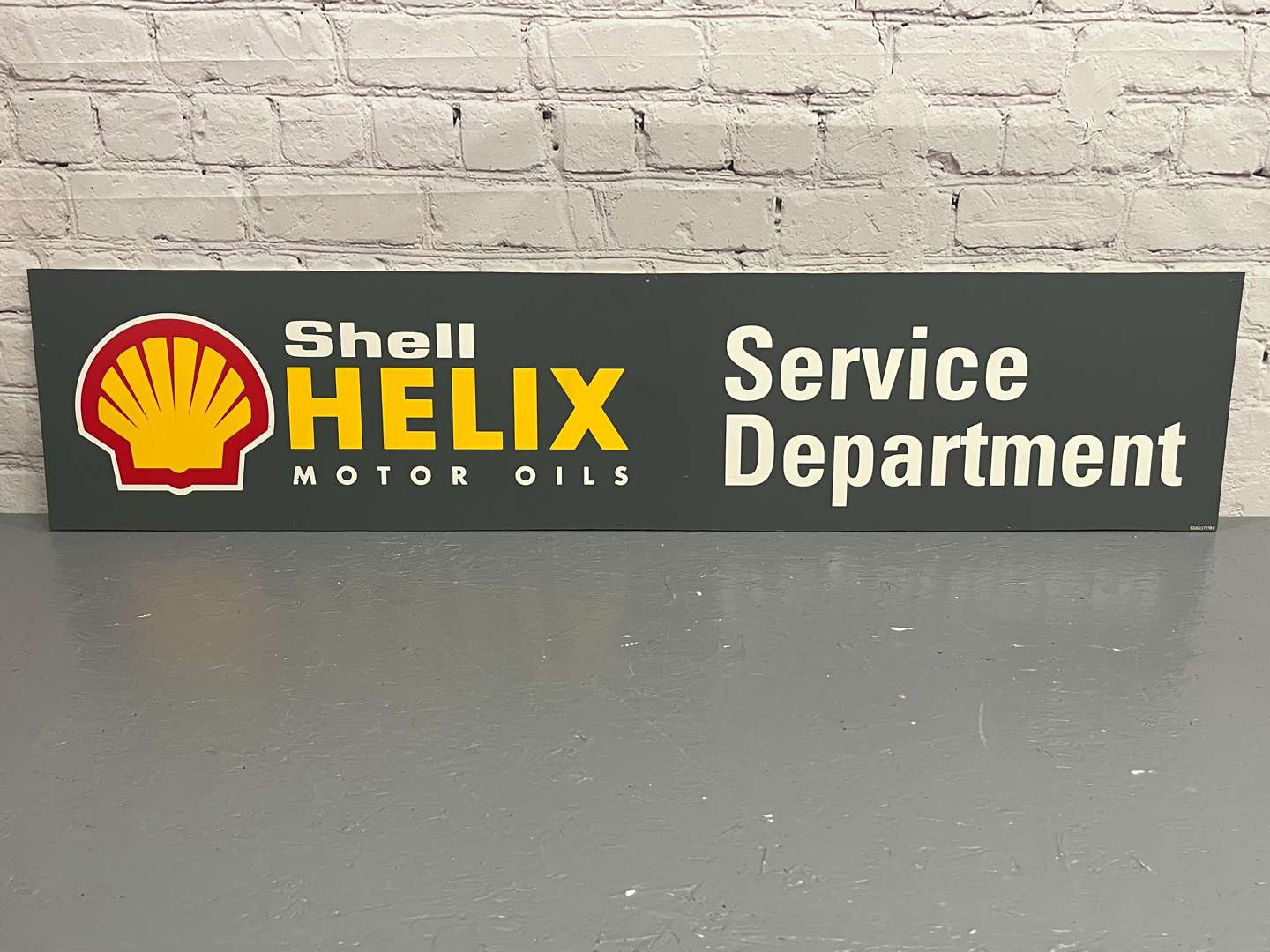 <p>Shell Helix Motor Oils Service Department Plastic Sign</p>