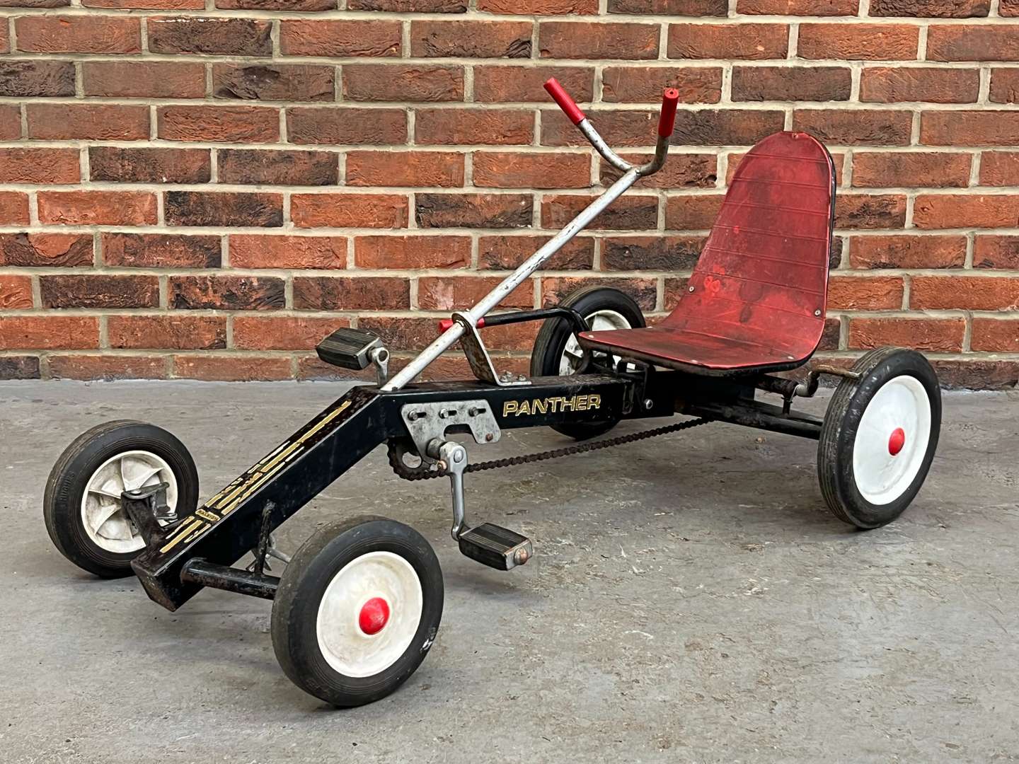 <p>Raleigh Panther Pedal Go-Kart</p>