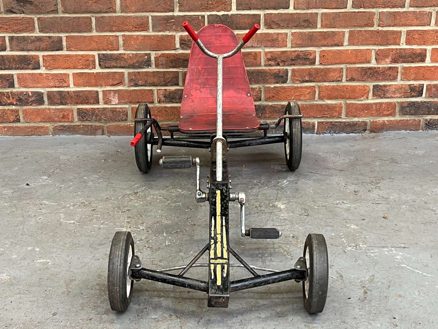 <p>Raleigh Panther Pedal Go-Kart</p>