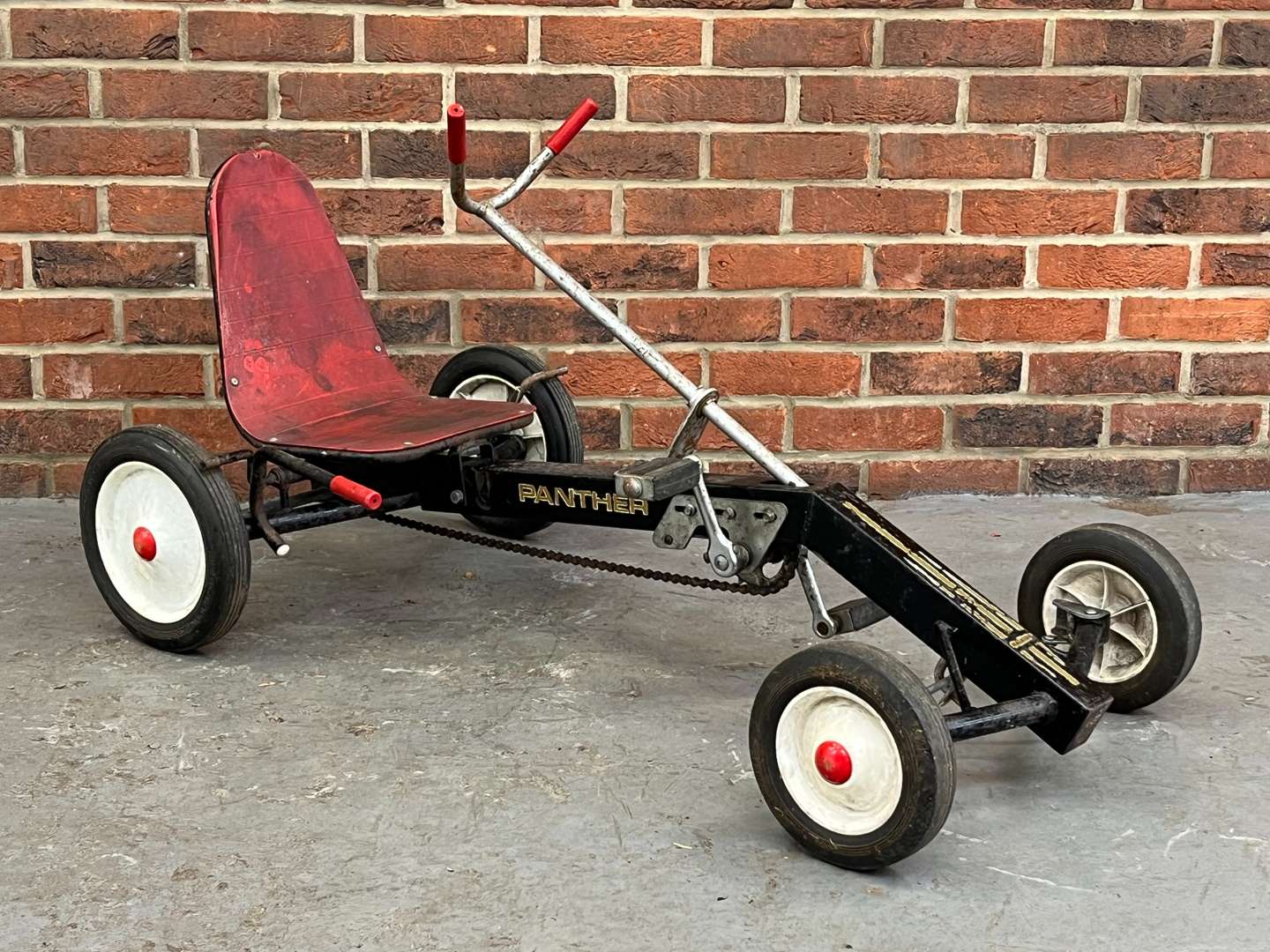 <p>Raleigh Panther Pedal Go-Kart</p>