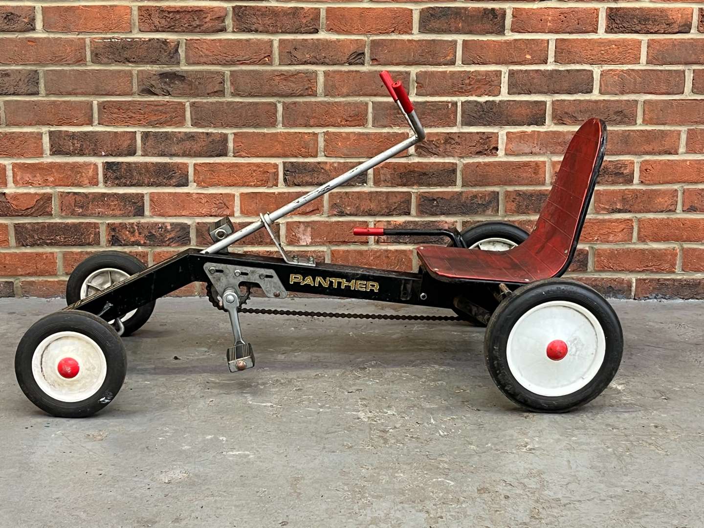 <p>Raleigh Panther Pedal Go-Kart</p>
