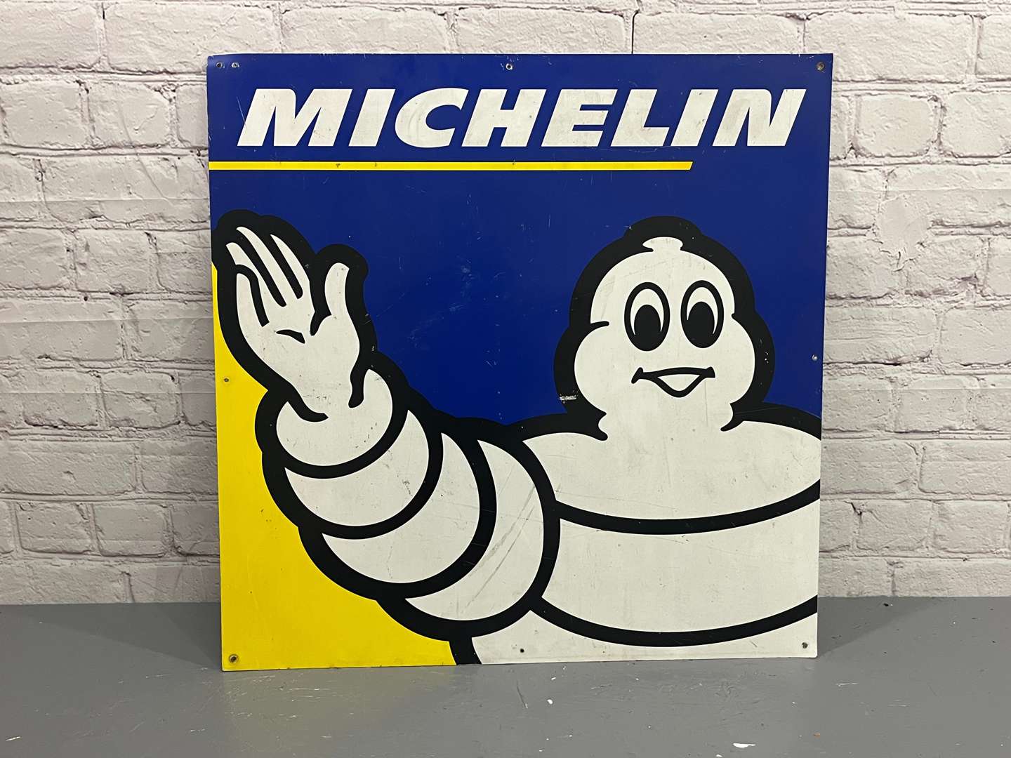 <p>Michelin Waving Man Aluminium Sign&nbsp;</p>