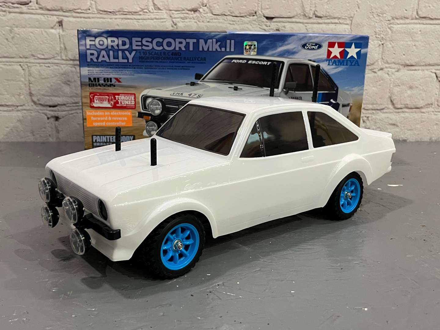 <p>Ford Escort MkII RC Car By Tamiya 1:10 Scale&nbsp;</p>