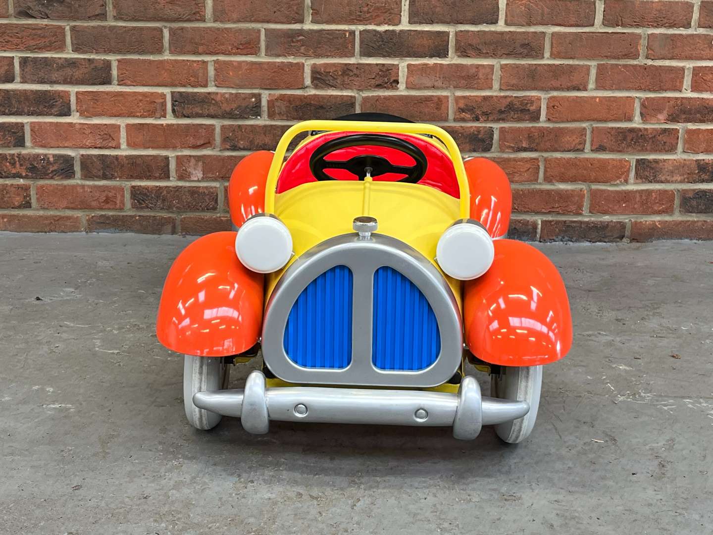 <p>Noddy Tin Plate Childs Pedal Car</p>