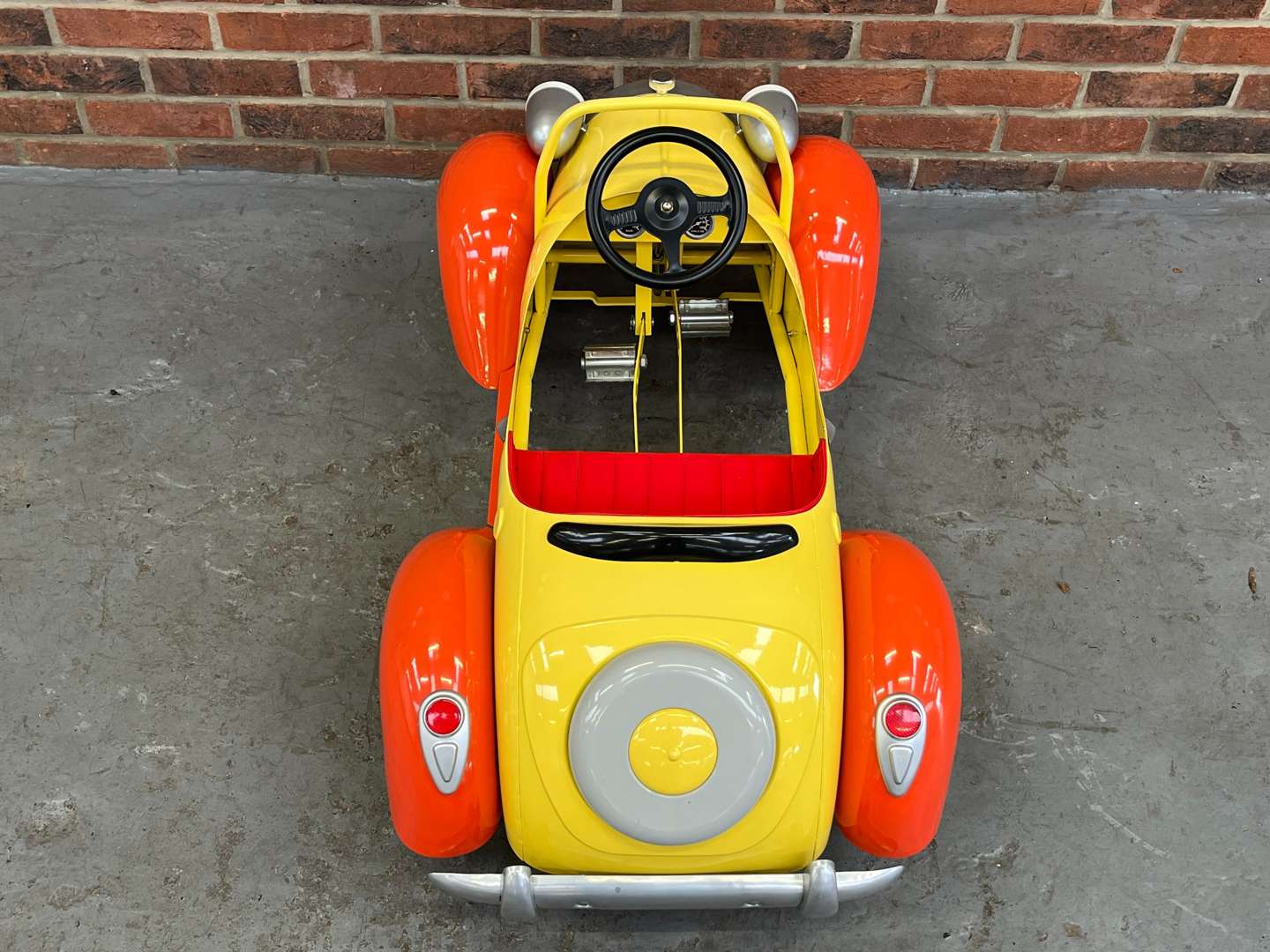 <p>Noddy Tin Plate Childs Pedal Car</p>