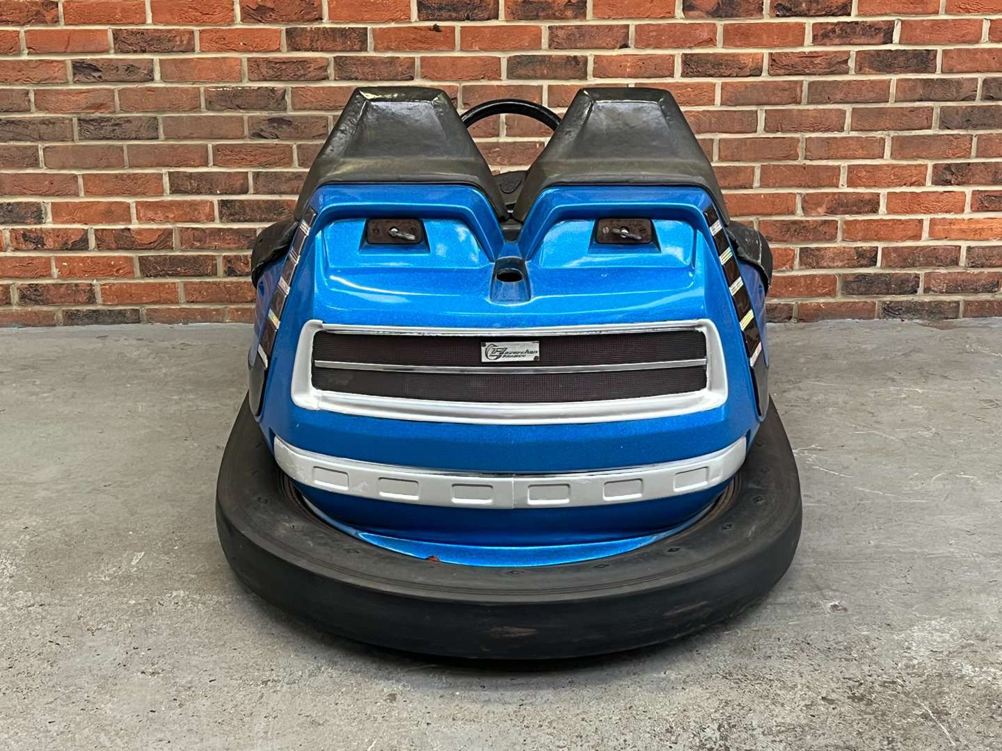 <p>Vintage Reverchon Dodgem Car</p>