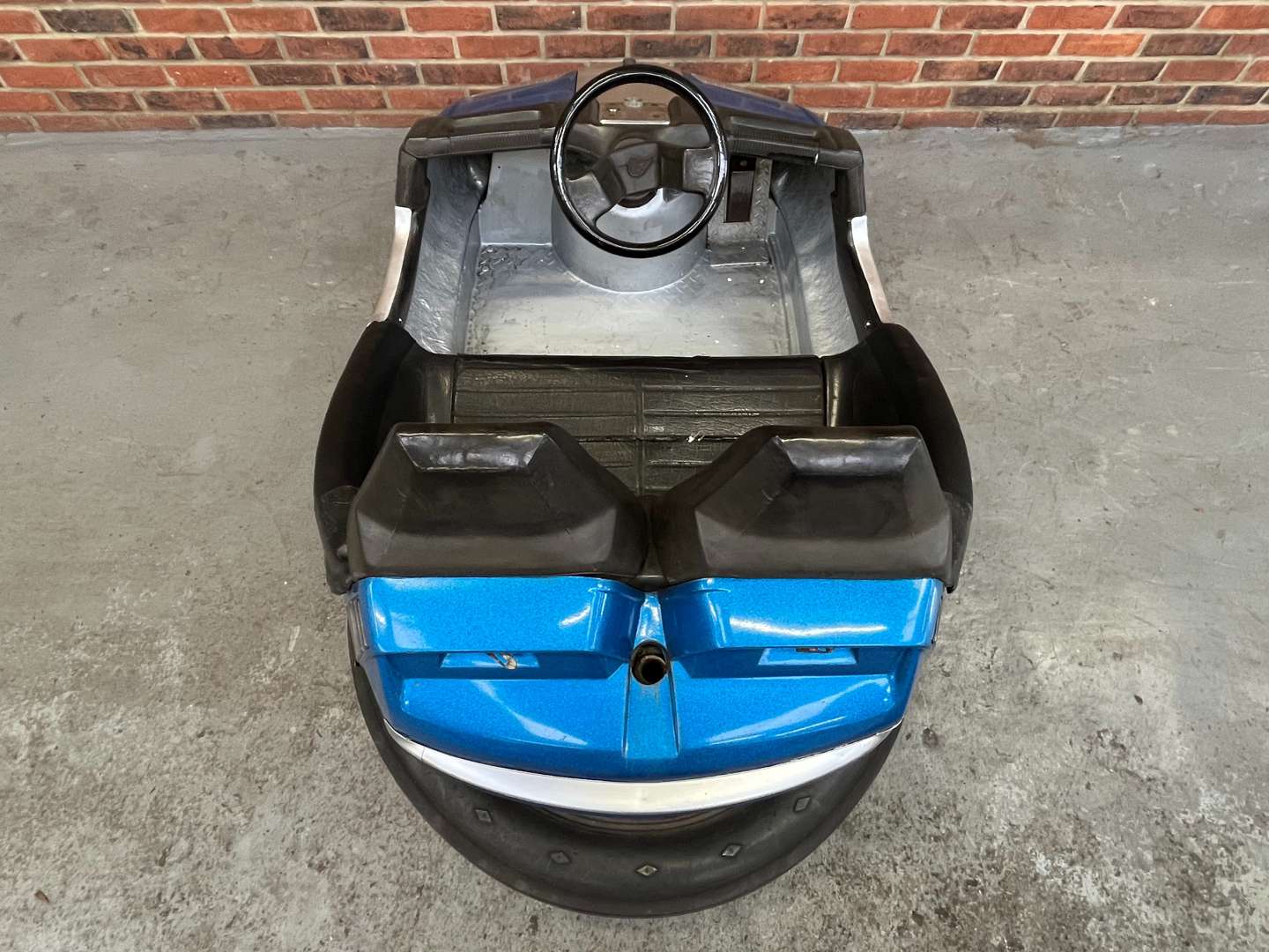 <p>Vintage Reverchon Dodgem Car</p>