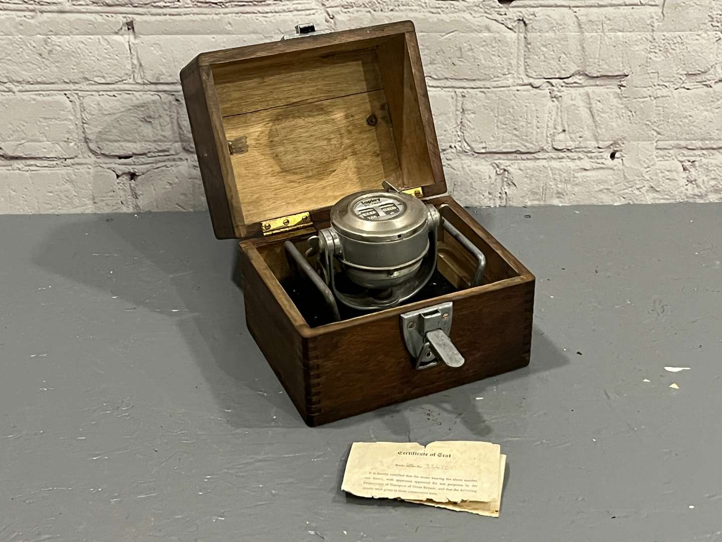 <p>Ferodo Vintage Boxed Brake Tester</p>