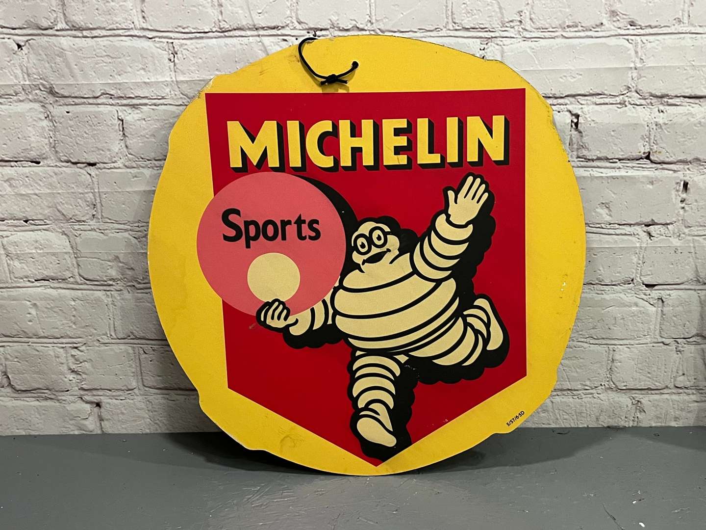<p>Michelin Sports Sign On Board&nbsp;</p>