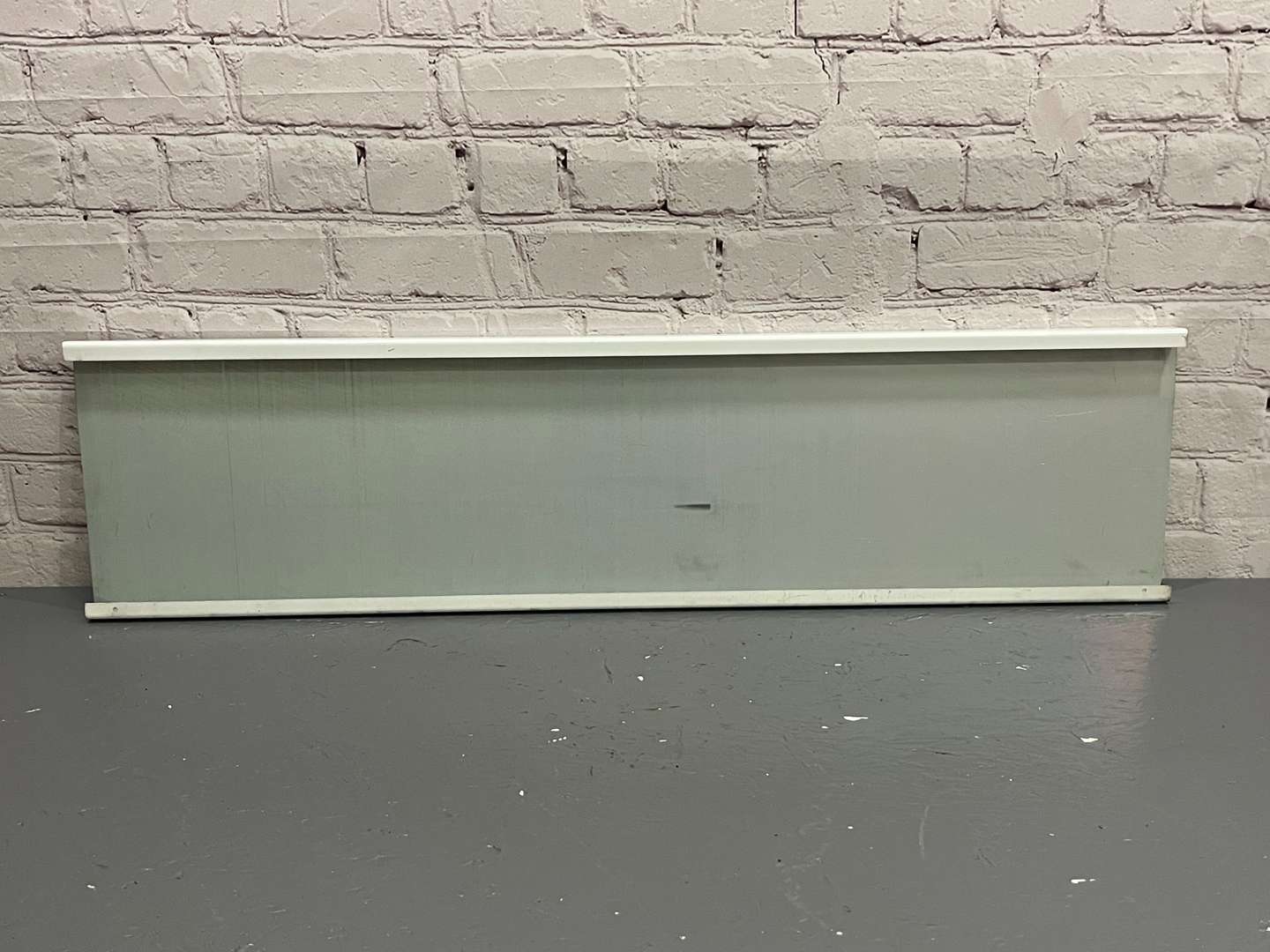 <p>Austin Rover Metal Original Service Parking Sign&nbsp;</p>