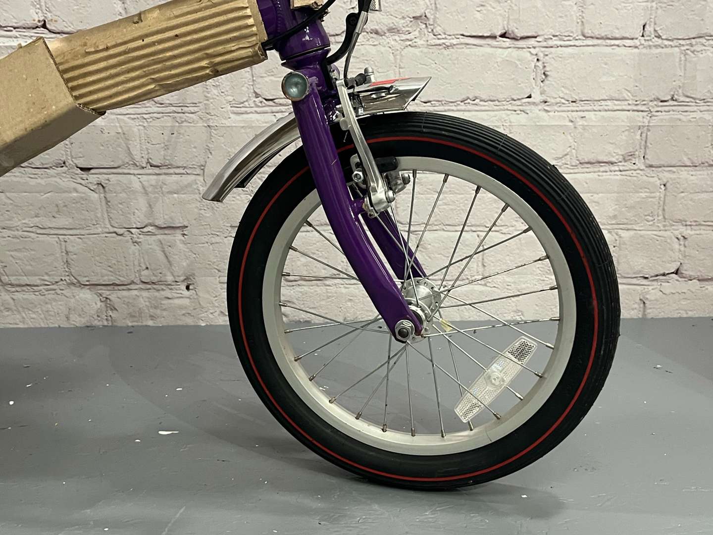 <p>Raleigh Chopper Mk III Unused Bicycle (Purple)&nbsp;</p>