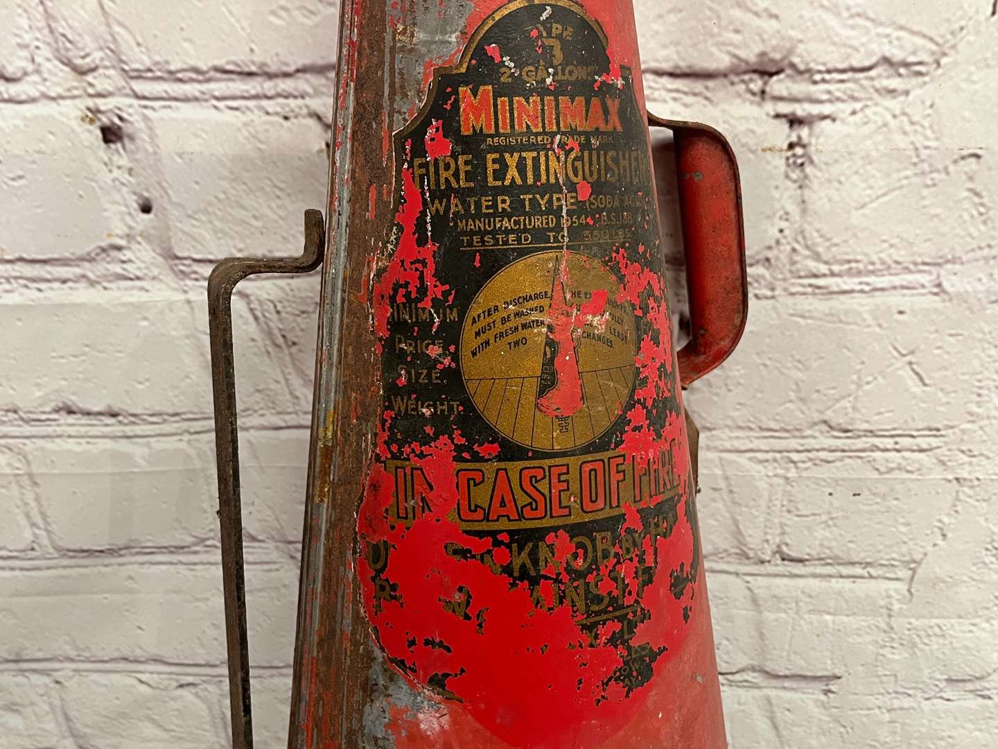 <p>Minimax Conical Fire Extinguisher and One Other (2)&nbsp;</p>