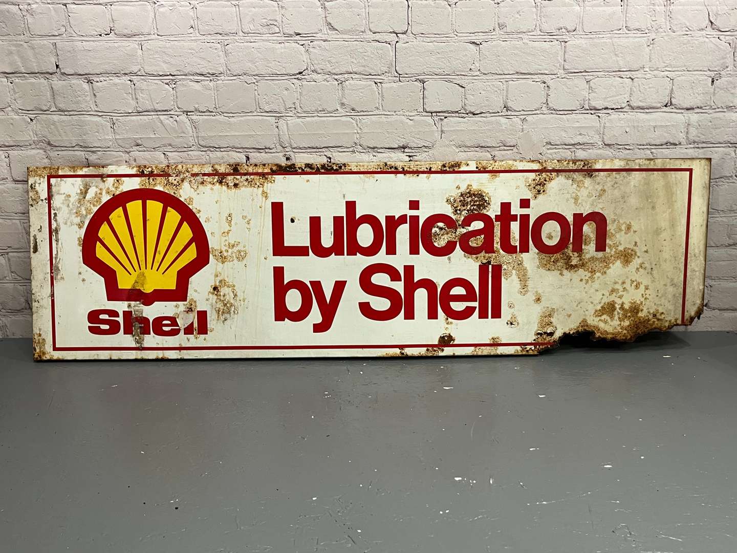 <p>Shell Lubrication By Shell Metal Sign</p>