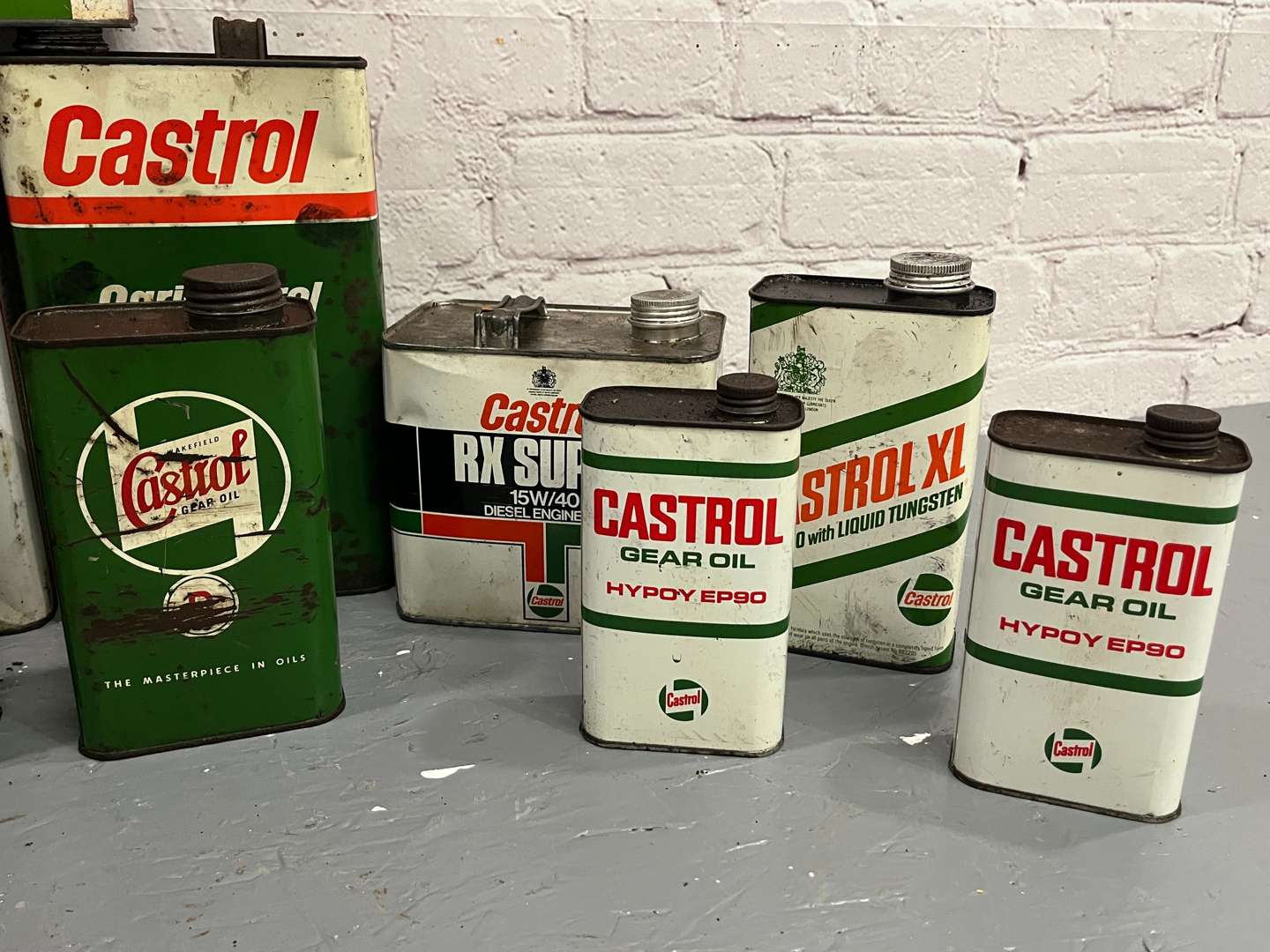 <p>Mixed Castrol Oil Cans</p>