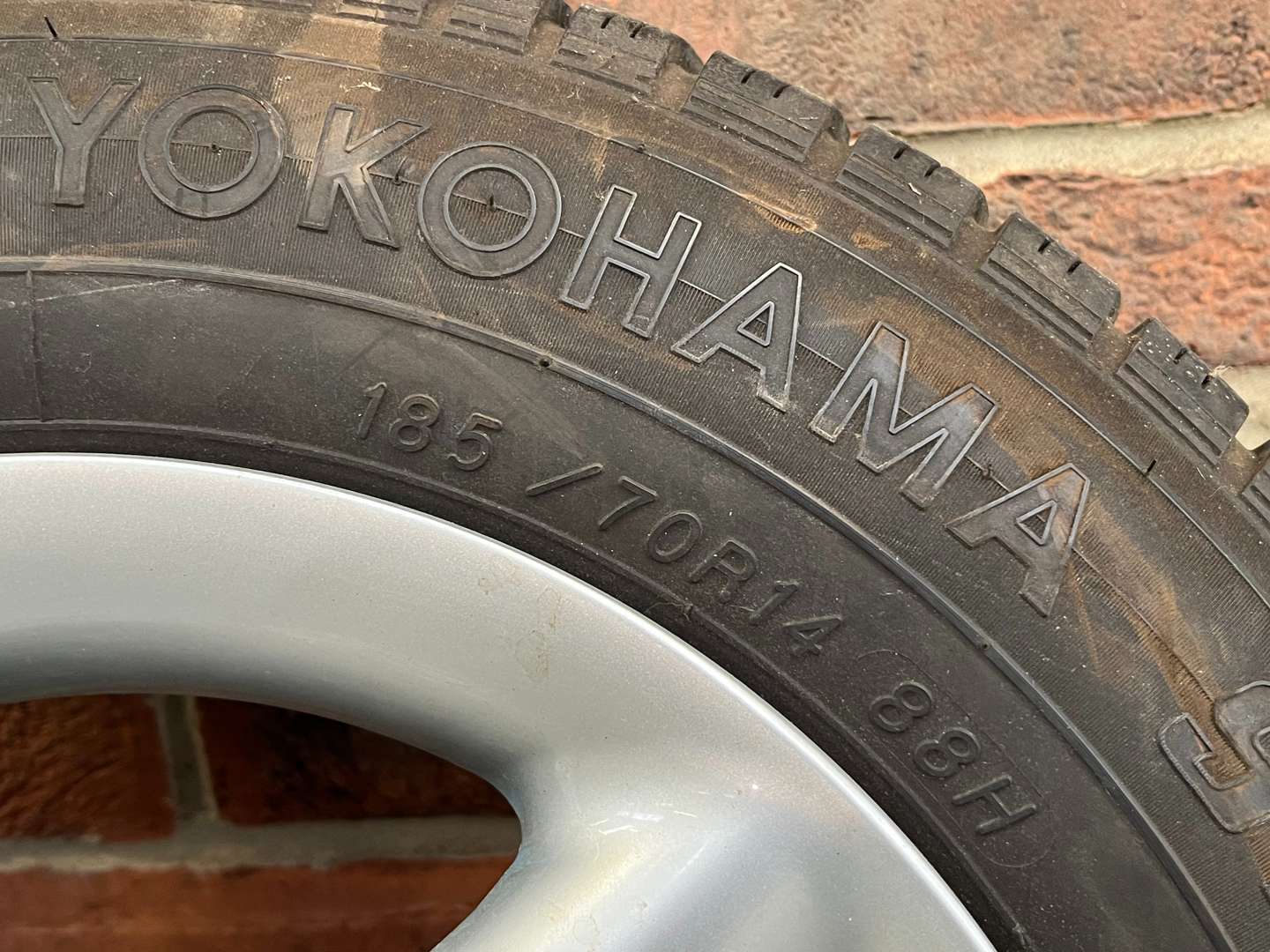 <p>Set of Four Alloy Wheels</p>