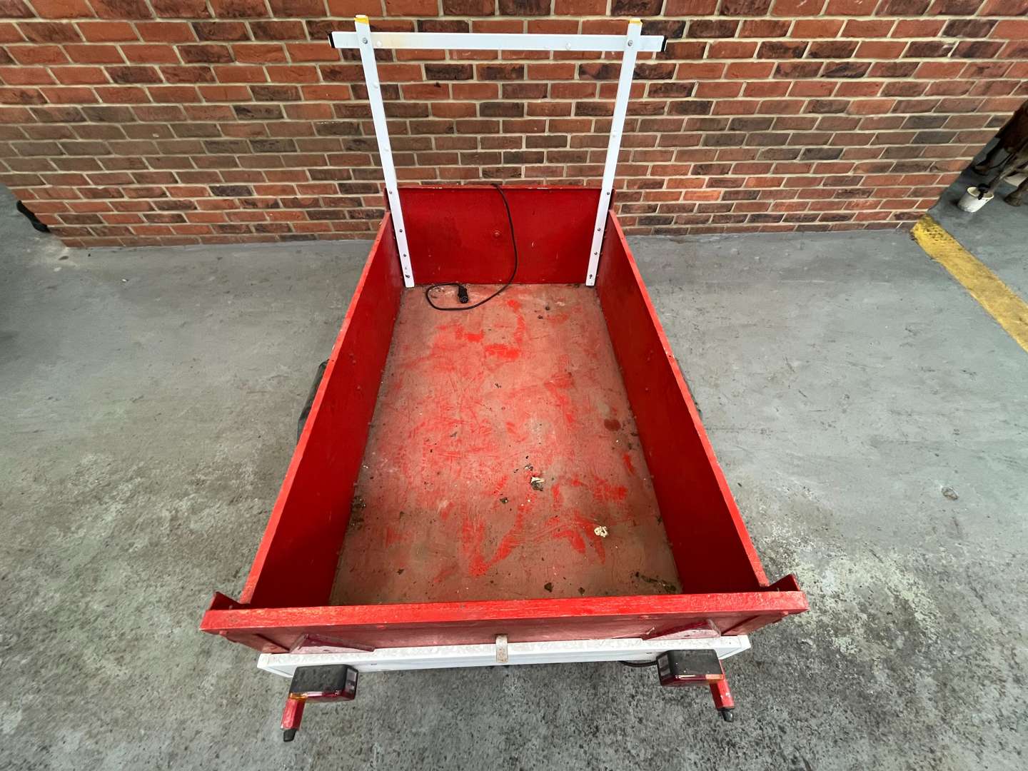 <p>Single Axle Car Trailer</p>