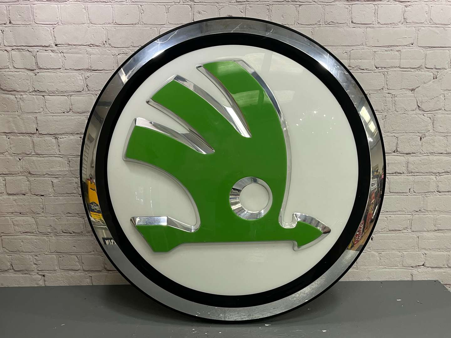 <p>Skoda Large Dealership Sign</p>