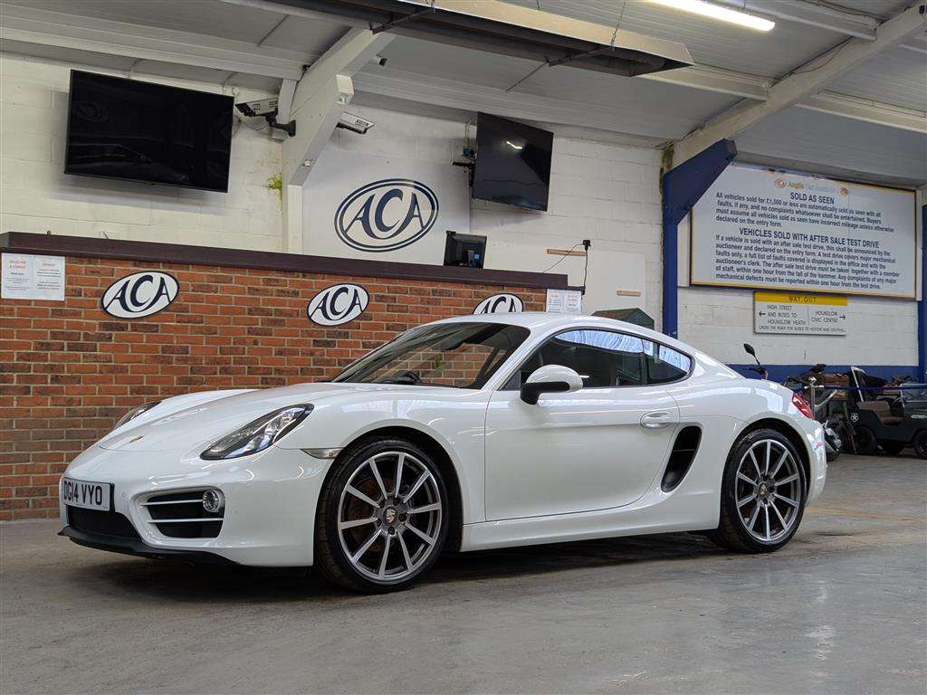 <p>2014 PORSCHE CAYMAN S-A **SOLD</p>