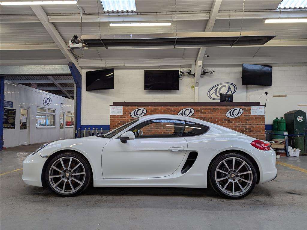 <p>2014 PORSCHE CAYMAN S-A **SOLD</p>