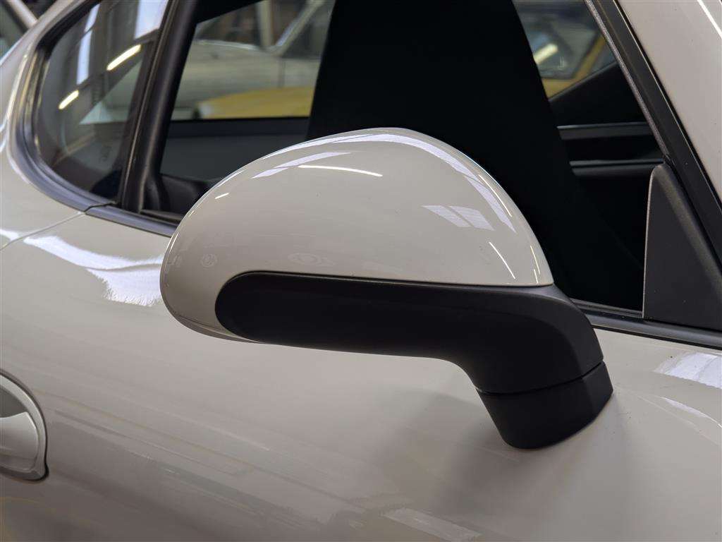 <p>2014 PORSCHE CAYMAN S-A **SOLD</p>