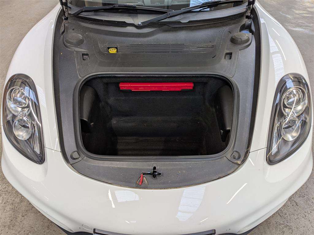 <p>2014 PORSCHE CAYMAN S-A **SOLD</p>