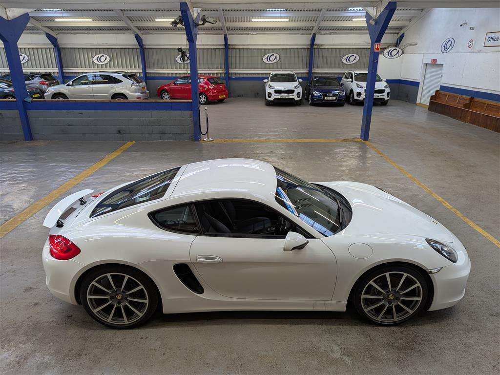 <p>2014 PORSCHE CAYMAN S-A **SOLD</p>