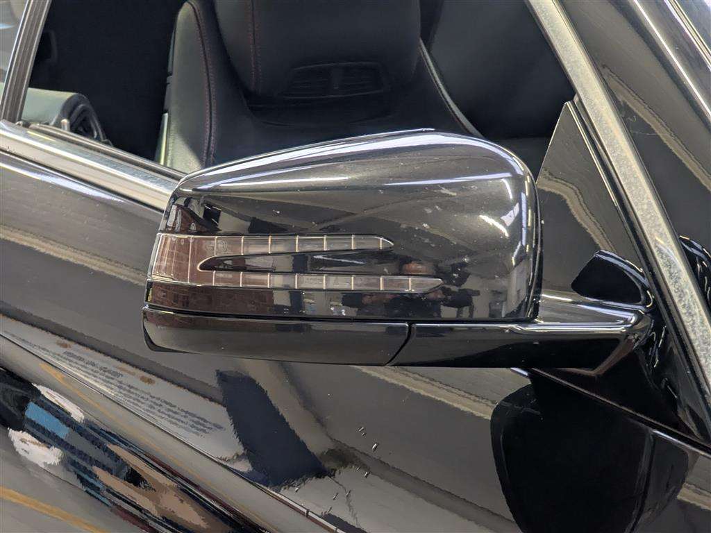 <p>2015 MERCEDES-BENZ E400 AMG LINE AUTO</p>