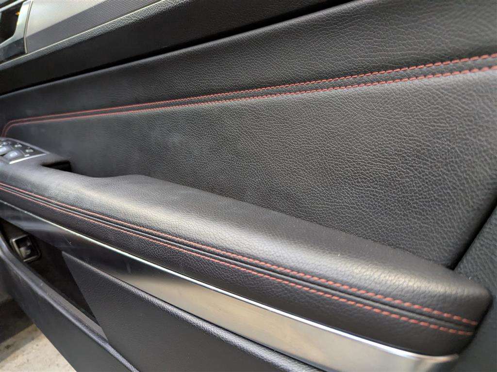 <p>2015 MERCEDES-BENZ E400 AMG LINE AUTO</p>