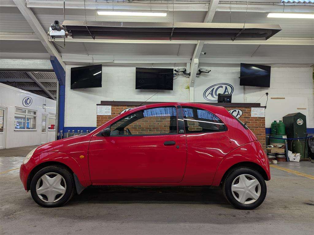 <p>2003 FORD KA COLLECTION</p>