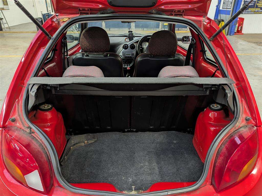 <p>2003 FORD KA COLLECTION</p>