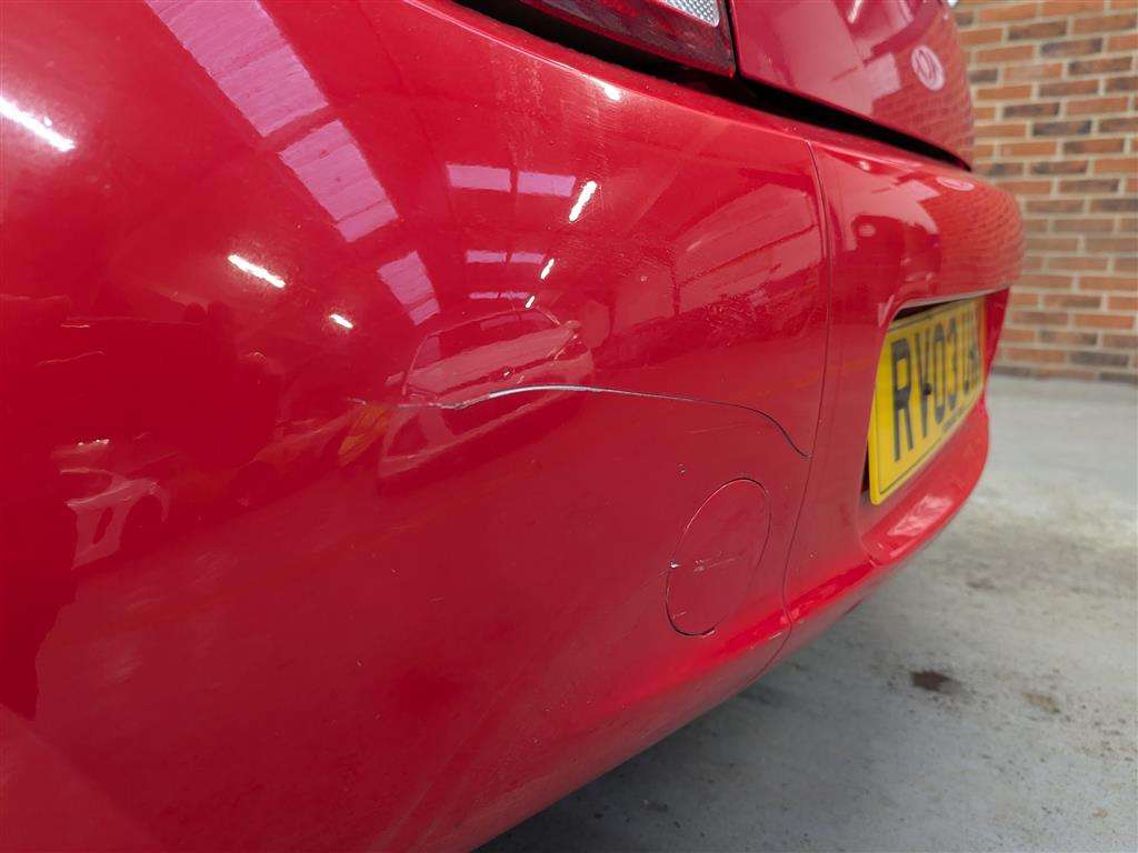 <p>2003 FORD KA COLLECTION</p>