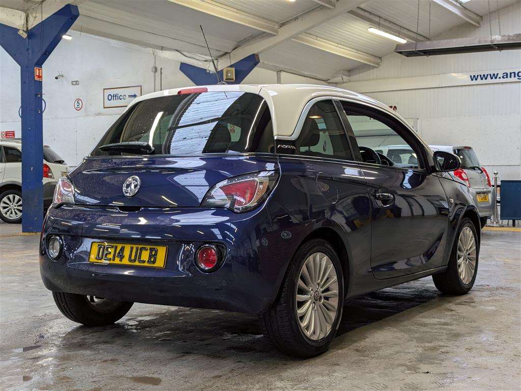 <p>2014 VAUXHALL ADAM GLAM</p>