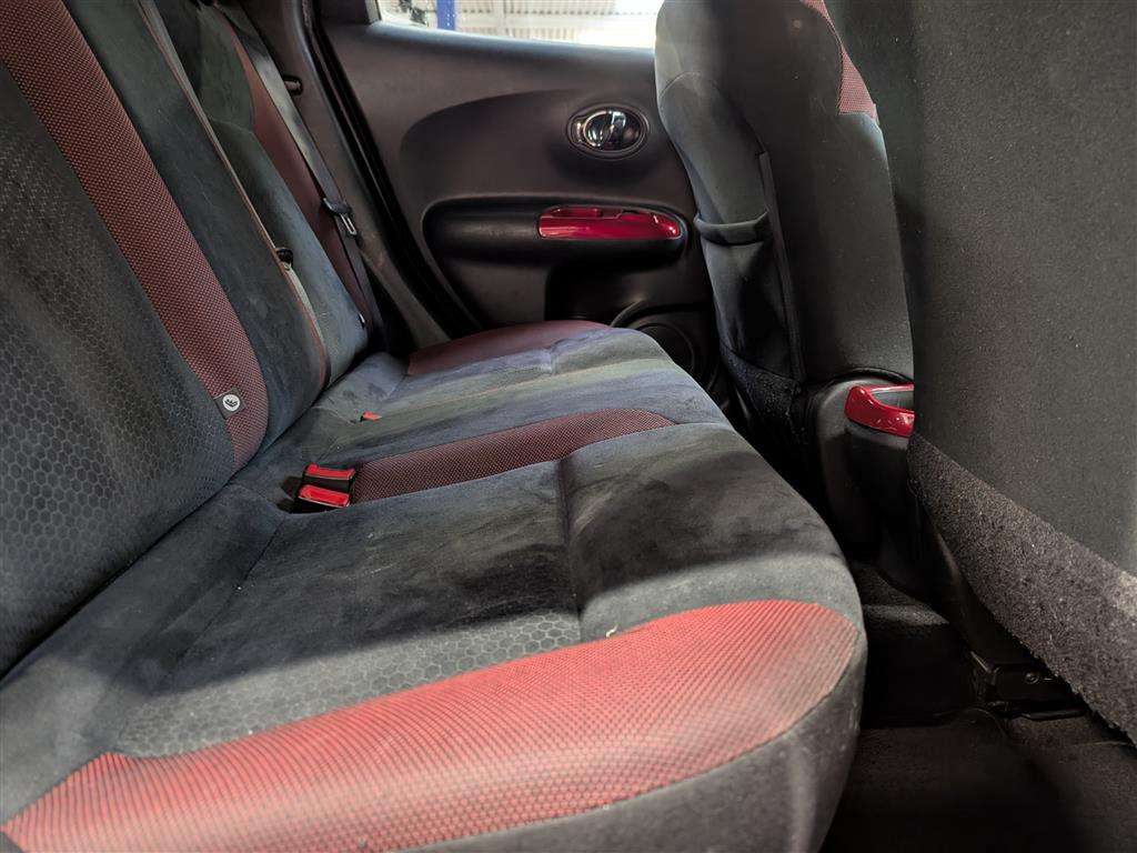 <p>2016 NISSAN JUKE N-CONNECTA DIG-T</p>