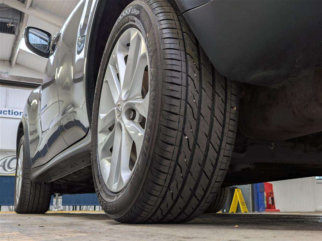 <p>2016 NISSAN JUKE N-CONNECTA DIG-T</p>