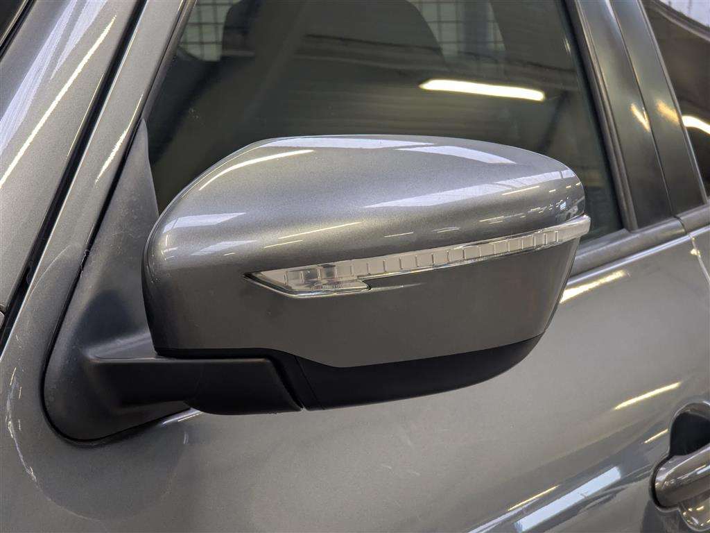 <p>2016 NISSAN JUKE N-CONNECTA DIG-T</p>